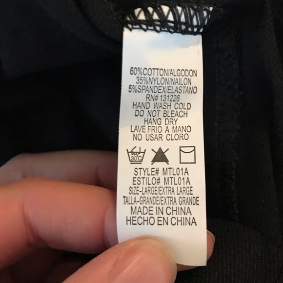 ⭐️HP⭐️ Stretchy Moto Leggings - Black - Picture 8 of 8